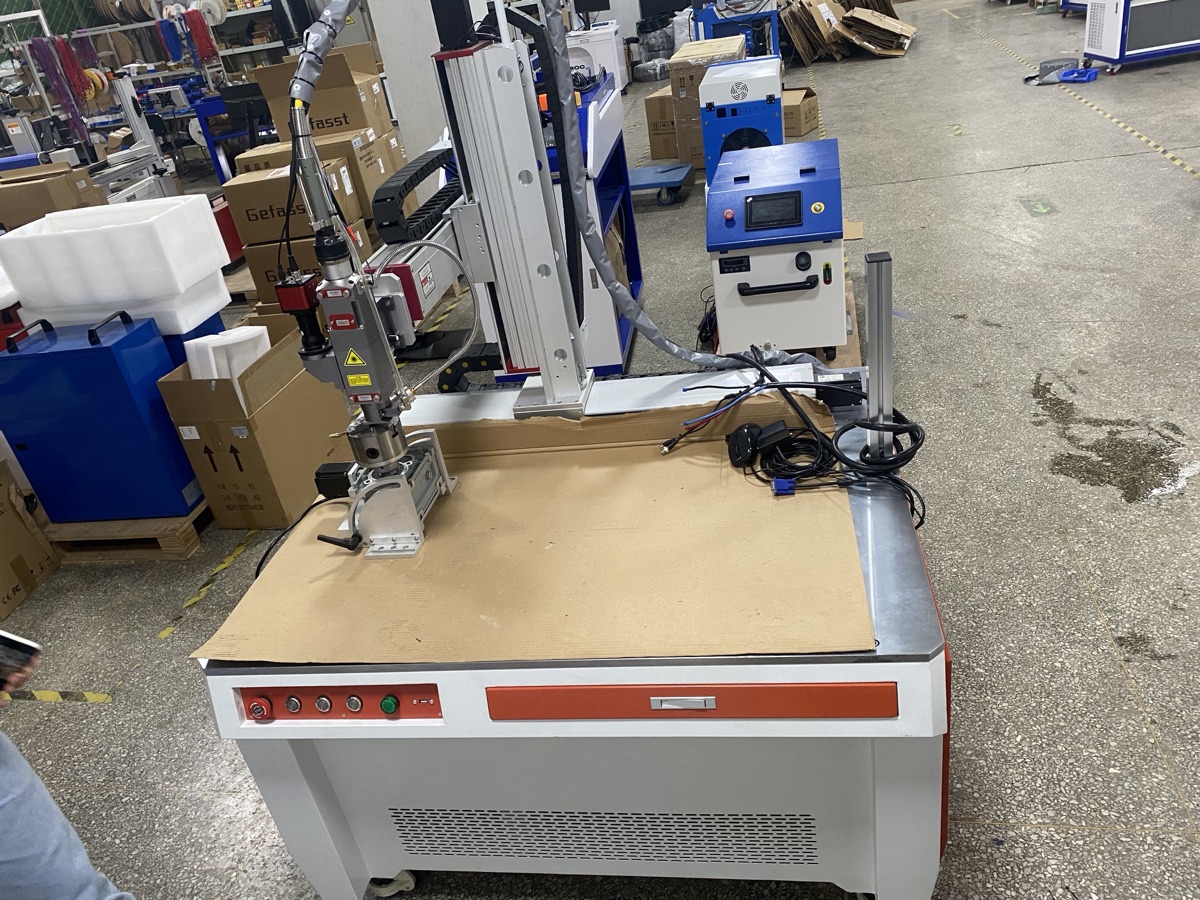 Platform laser welding machine with motion table and controller